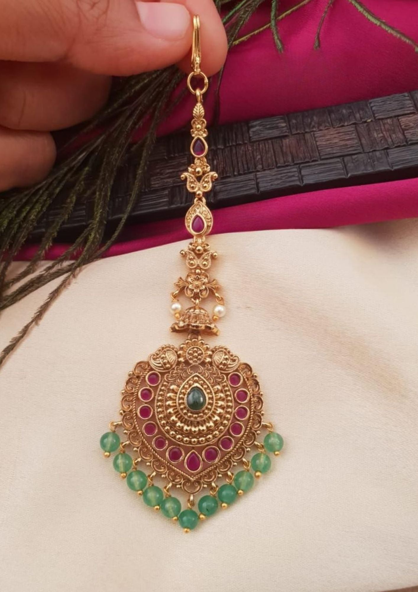 Kemp stone gold plated mangtikka
