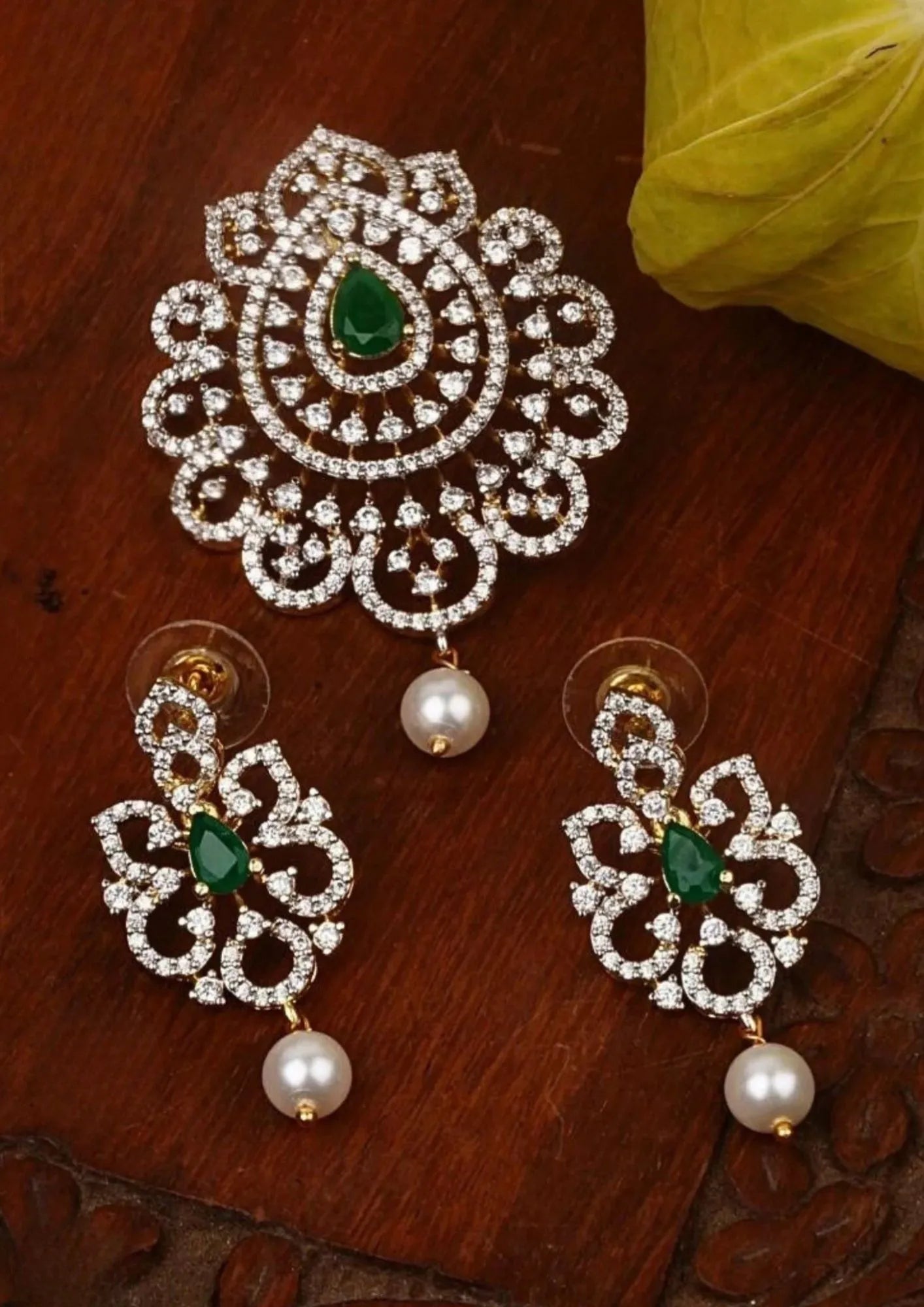 American diamond pendent set with earrings