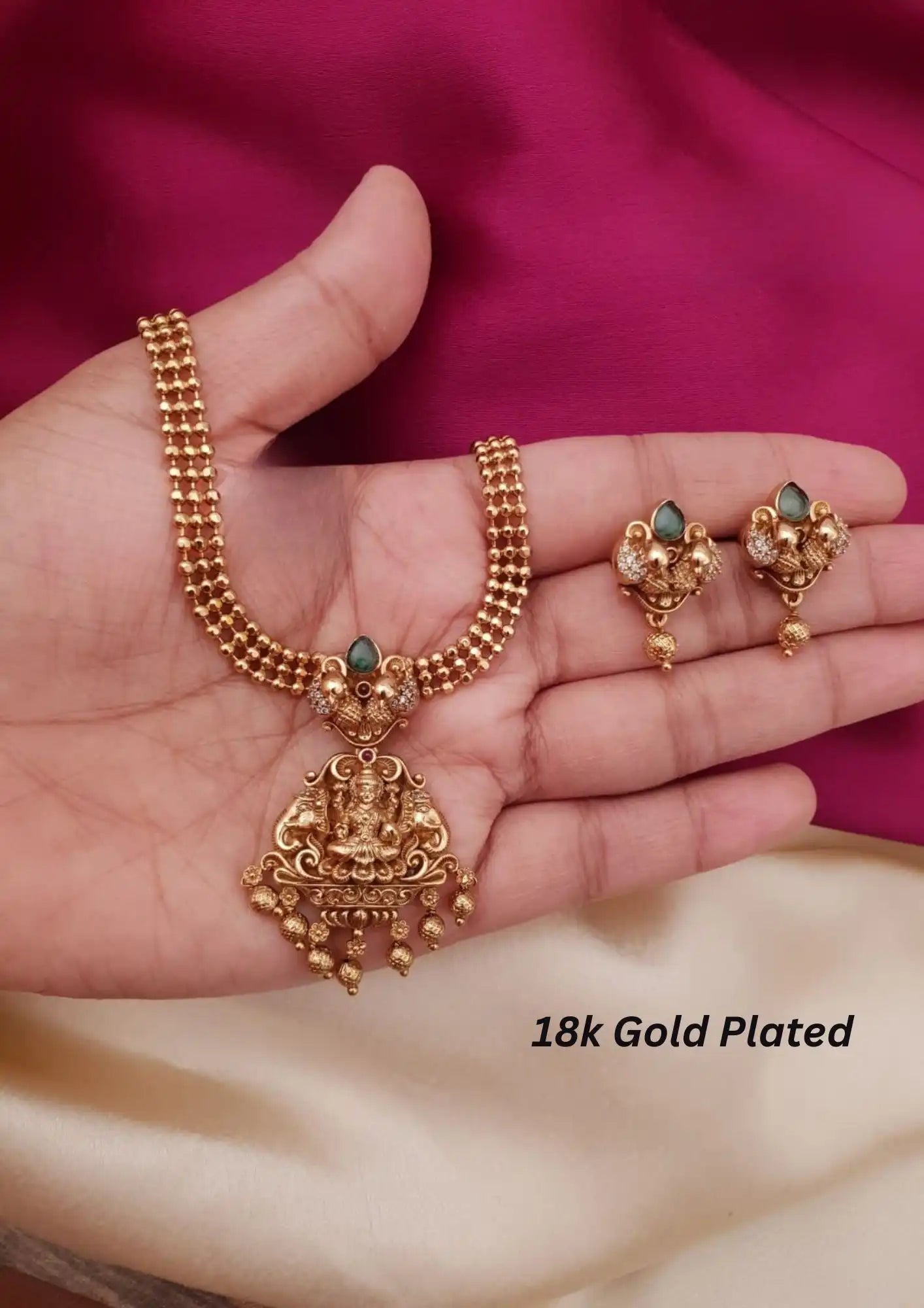 Kundan temple jewelry gold plated necklace with earrings